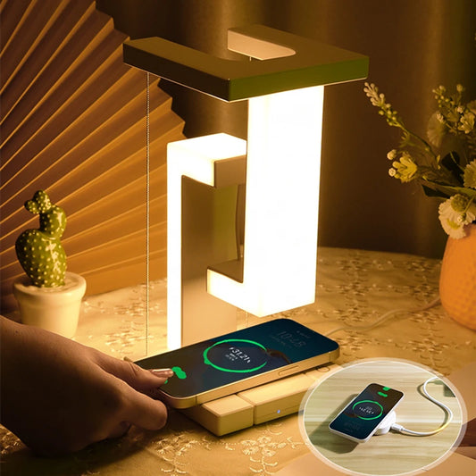 Novelty floating lamp